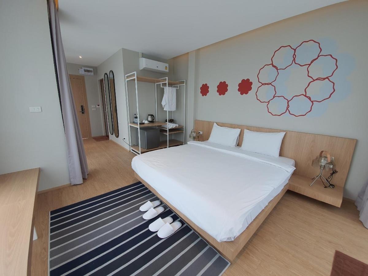 Platinum Hotel Rayong Exterior photo